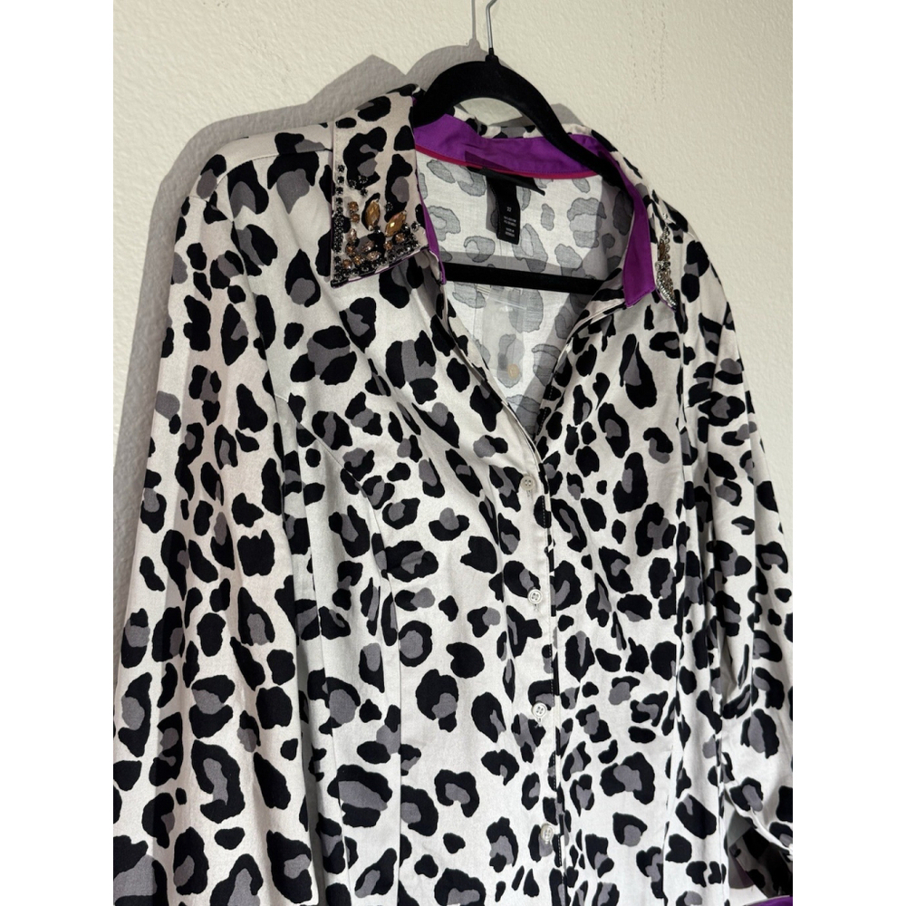 LANE BRYANT Leopard Print Blouse 22 Embellished Collar Button Front Purple Cuffs - Picture 3 of 11